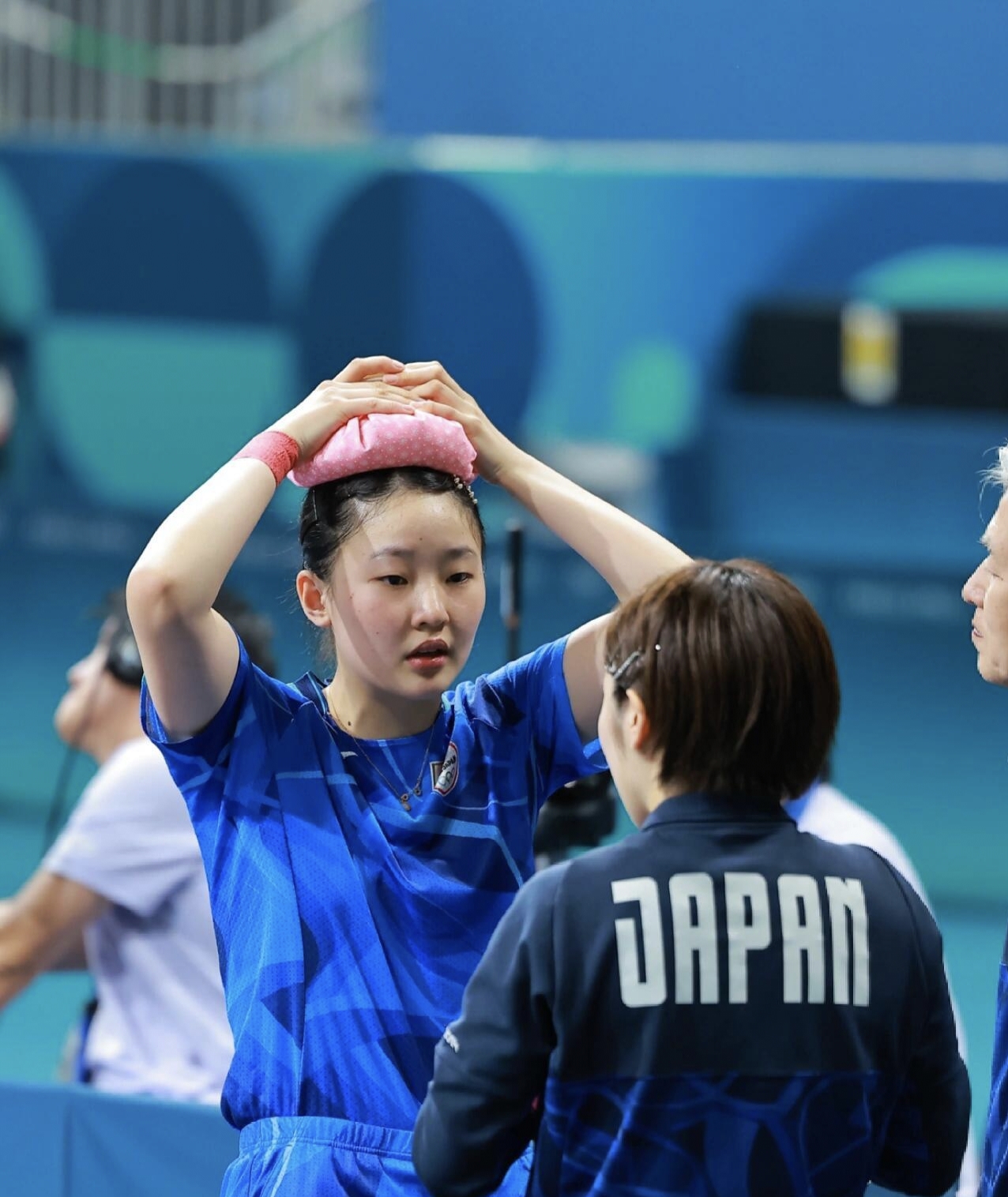 强劲的竞技对手，女性球队全力以赴！的简单介绍