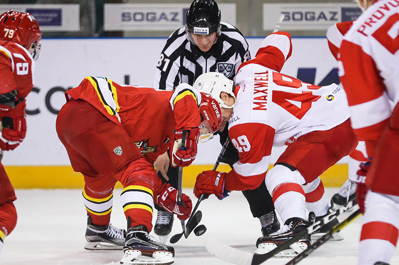 包含卡迪夫城主场惜败，降级形势危急的词条