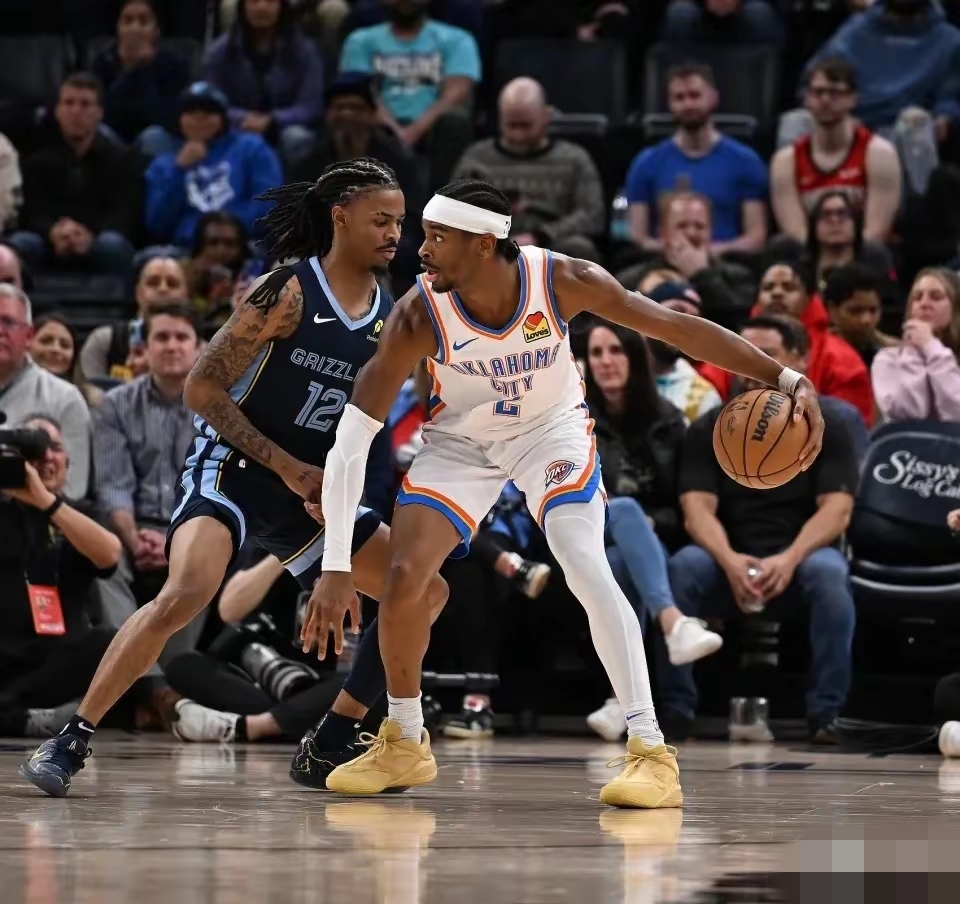 爱游戏官网-灰熊露锋芒，全队势不可挡以一败换取一胜的简单介绍