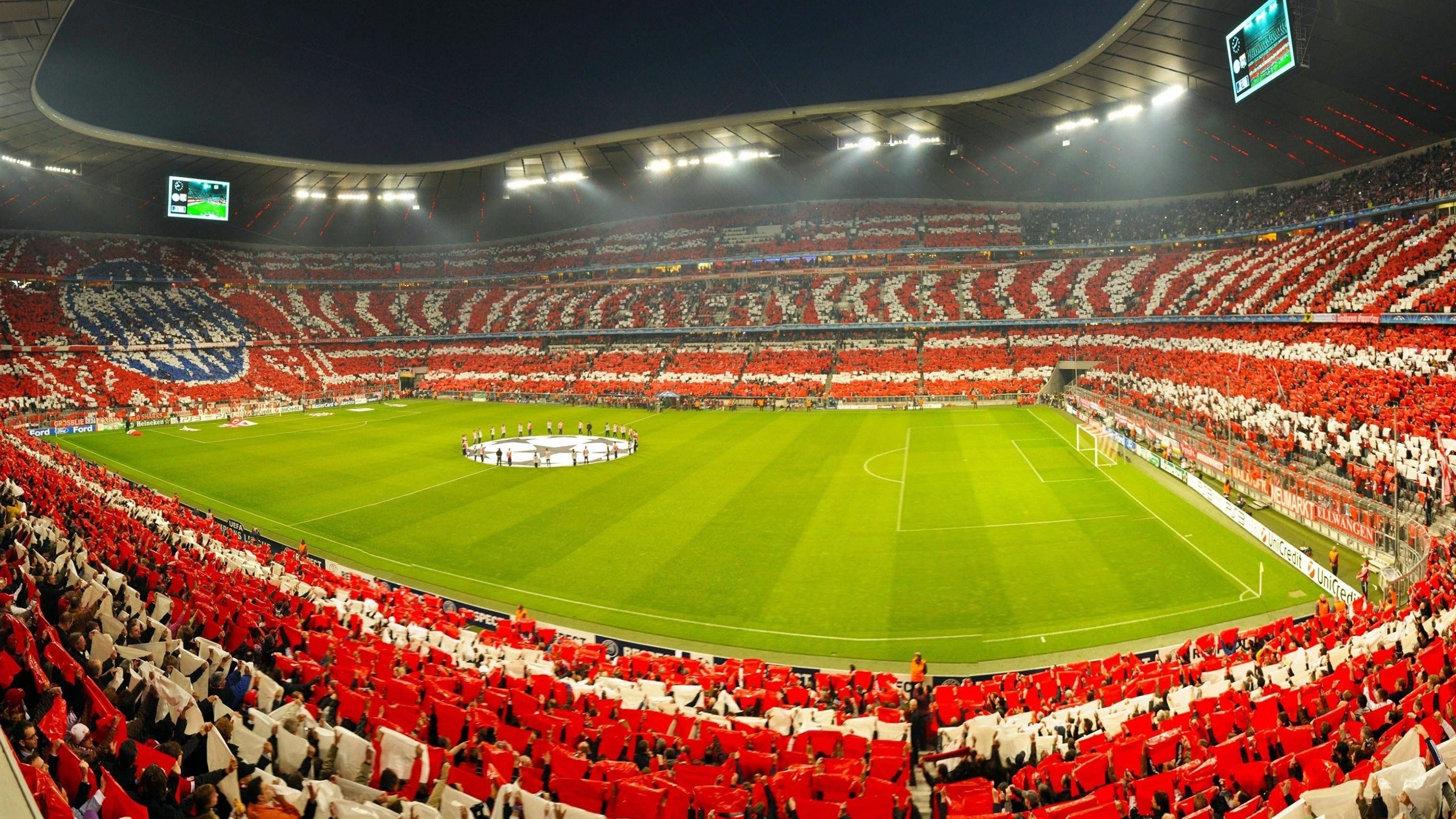 德甲争冠战之夜，哈兰德主宰比赛走向